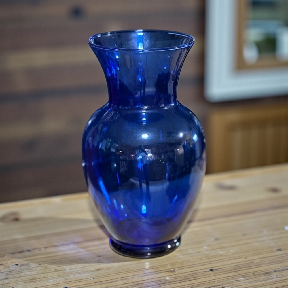 Indiana Glass Cobalt Blue Vase 11" Flared Urn Design Decorative Piece